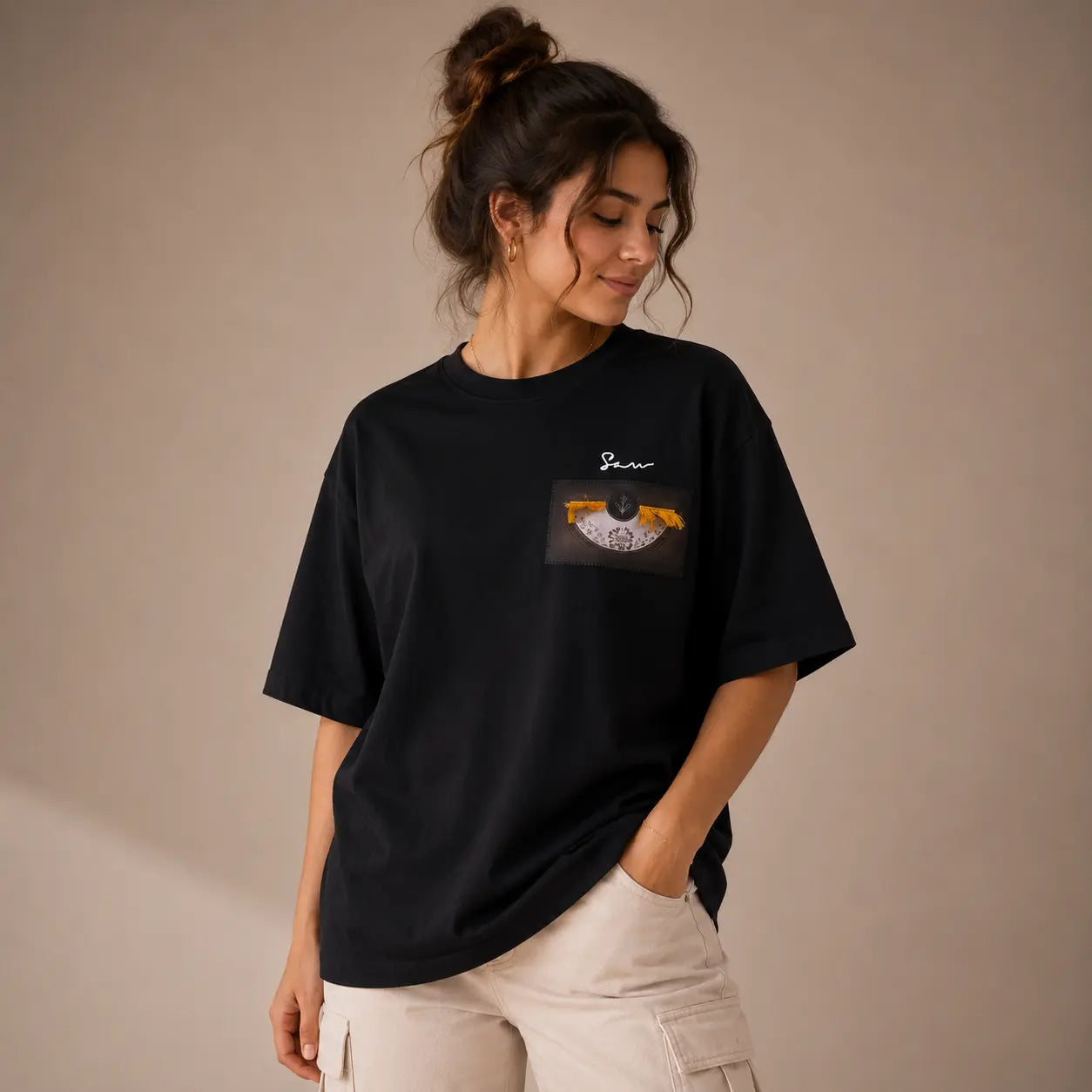 Unisex Floral Patch Embroidered T-Shirt HECLIC