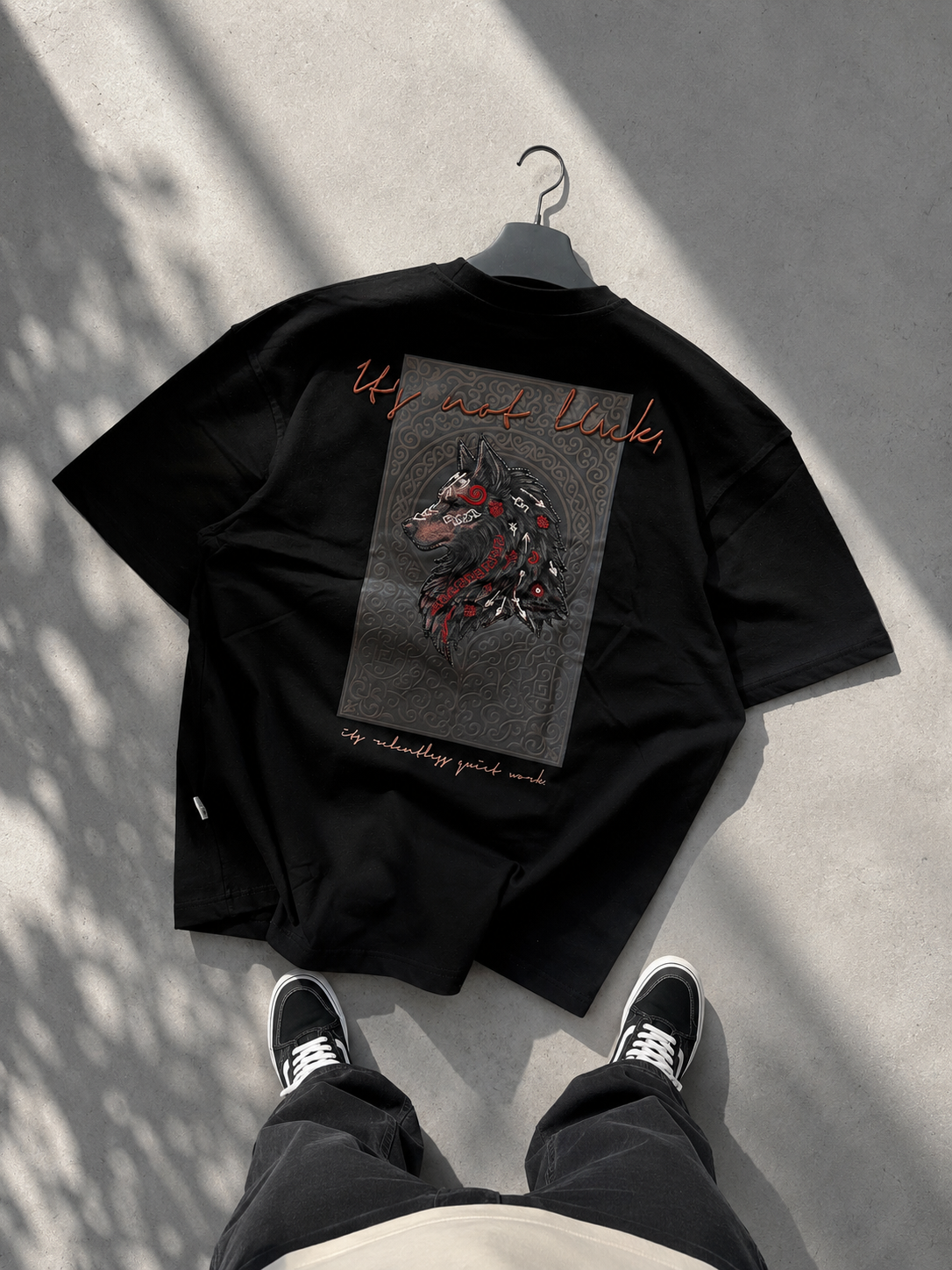 Unisex Wolf Embroidered Graphic T-Shirt HECLIC