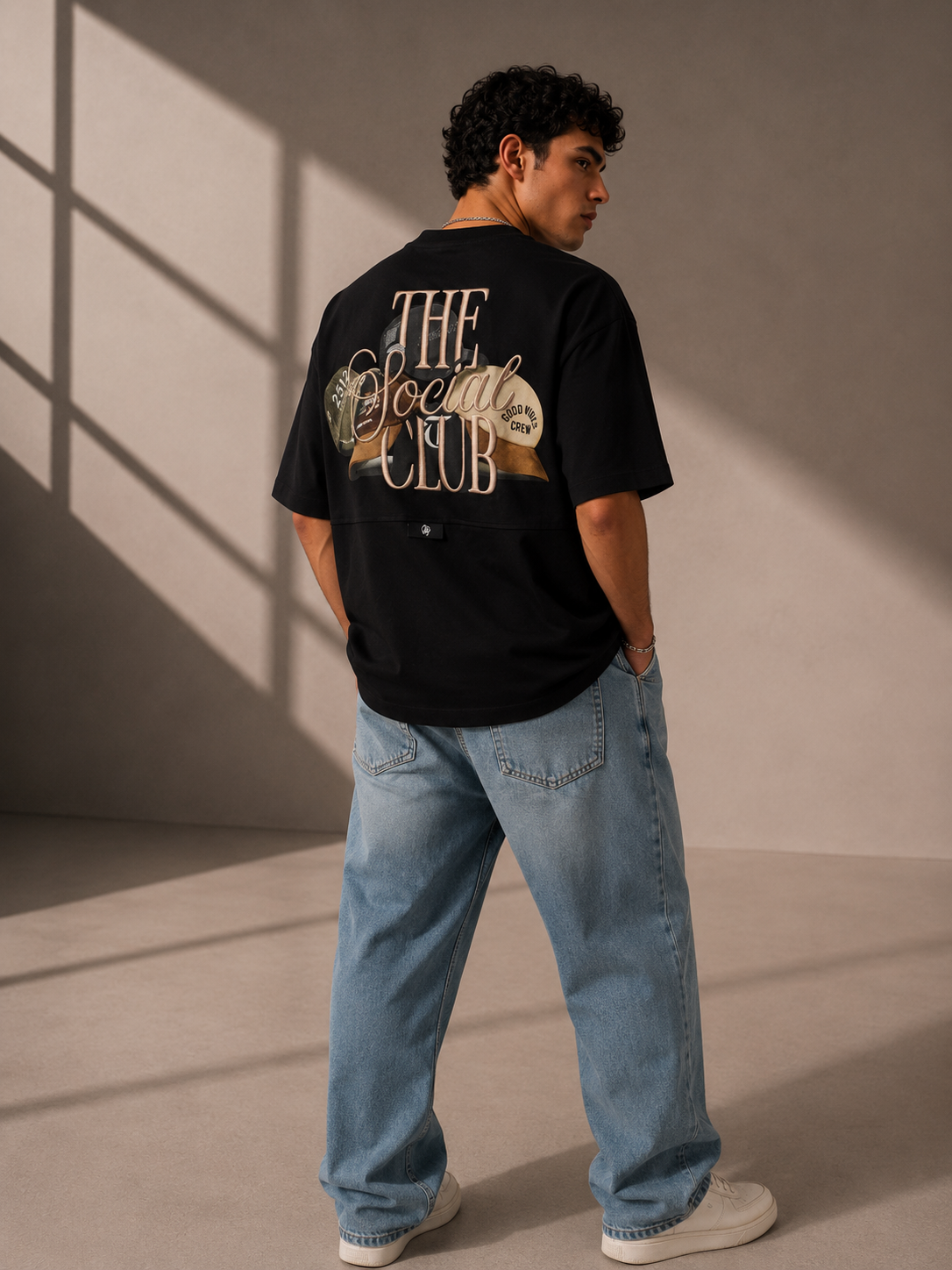 Unisex The Social Club Graphic T-Shirt HECLIC